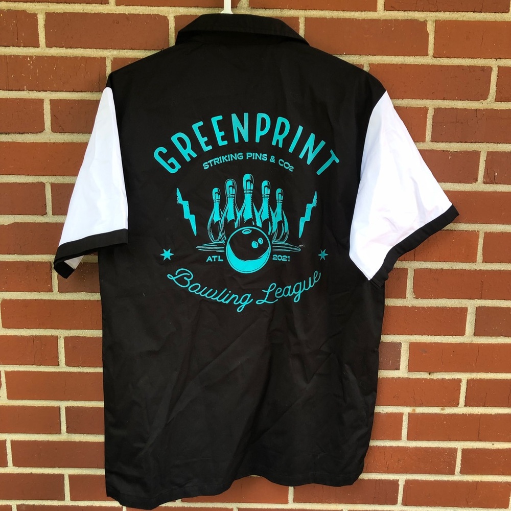 Bowling shirt